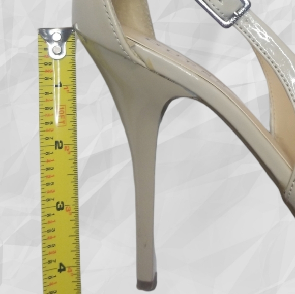 GUESS Peep Toe Heels Nude Patent 8 - Picture 10 of 12